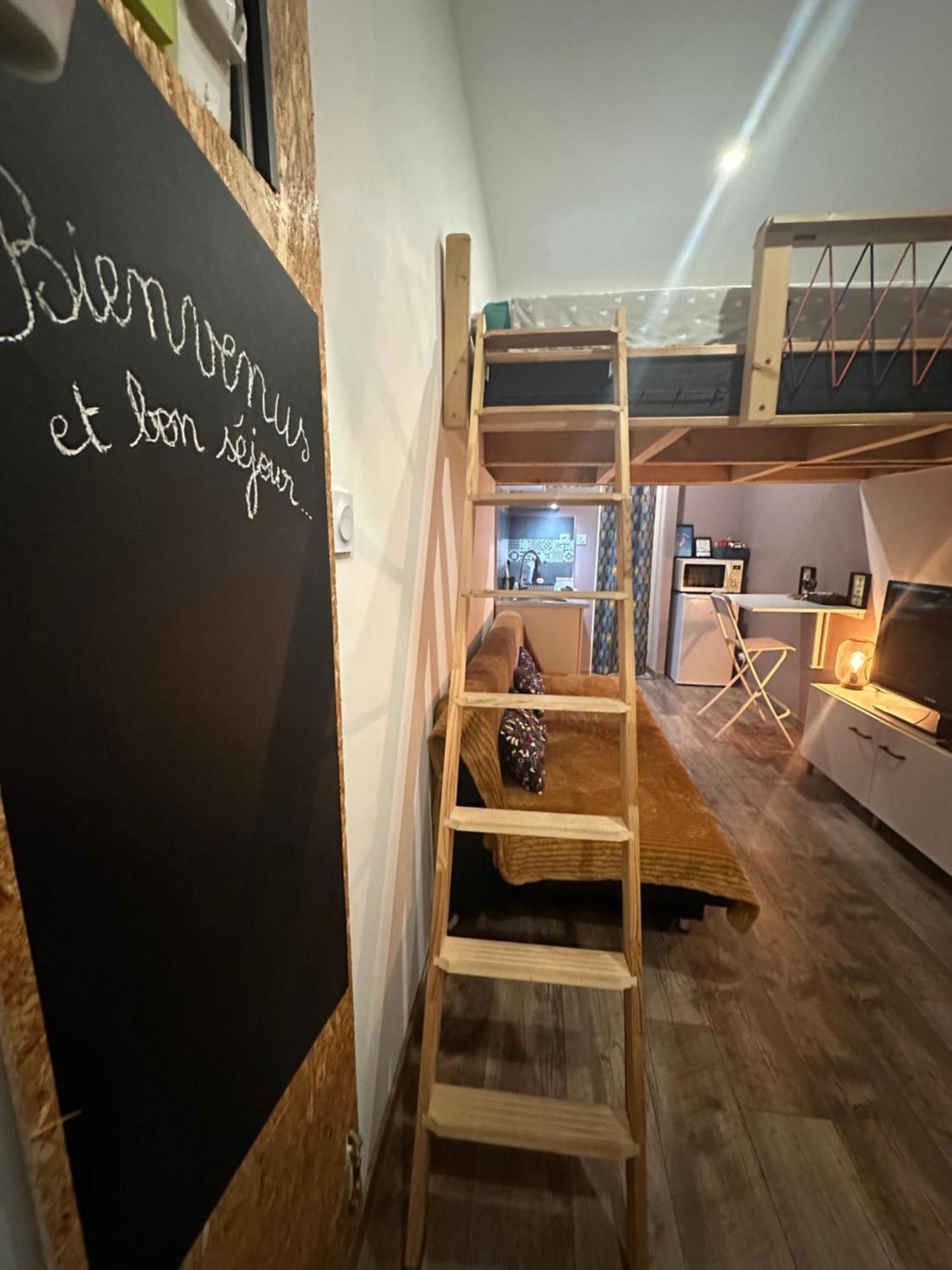 La Tiny : Adorable Petit Studio /Parking Gratuit. 昂古莱姆 外观 照片
